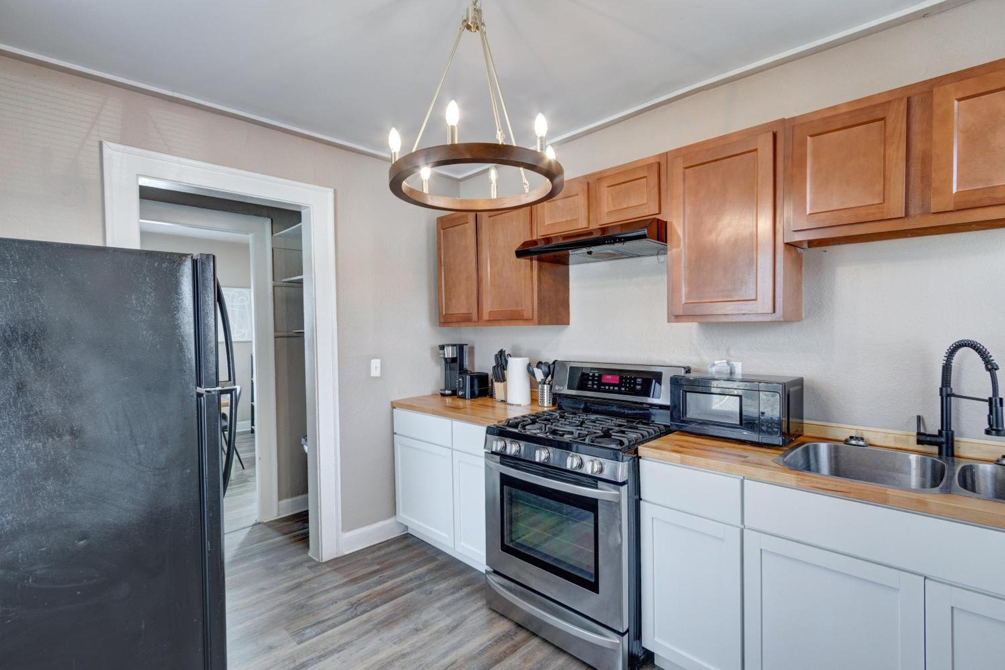 Prime 2Br Gem, Near Convention Hub! Apartman Indianapolis Kültér fotó